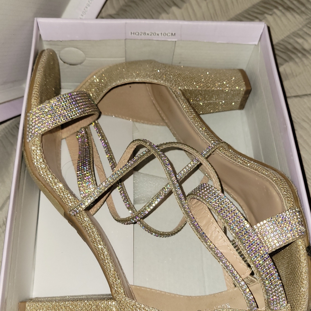 TOP Moda Glittering Gold Strappy Heels